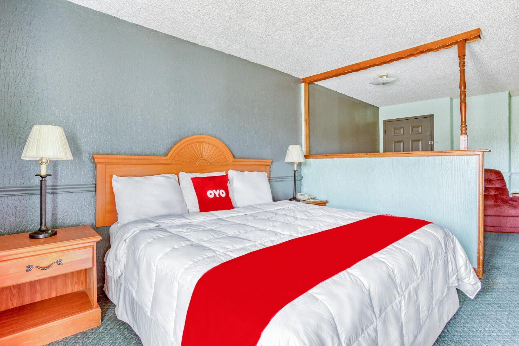 Готель Oyo Townhouse Tulsa Woodland Hills Екстер'єр фото