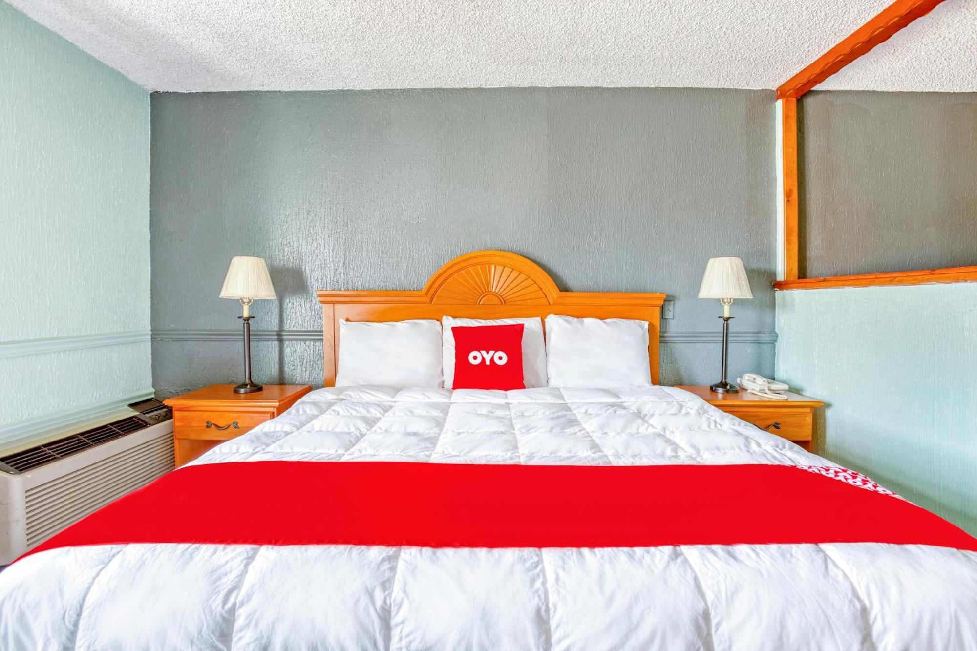 Готель Oyo Townhouse Tulsa Woodland Hills Екстер'єр фото
