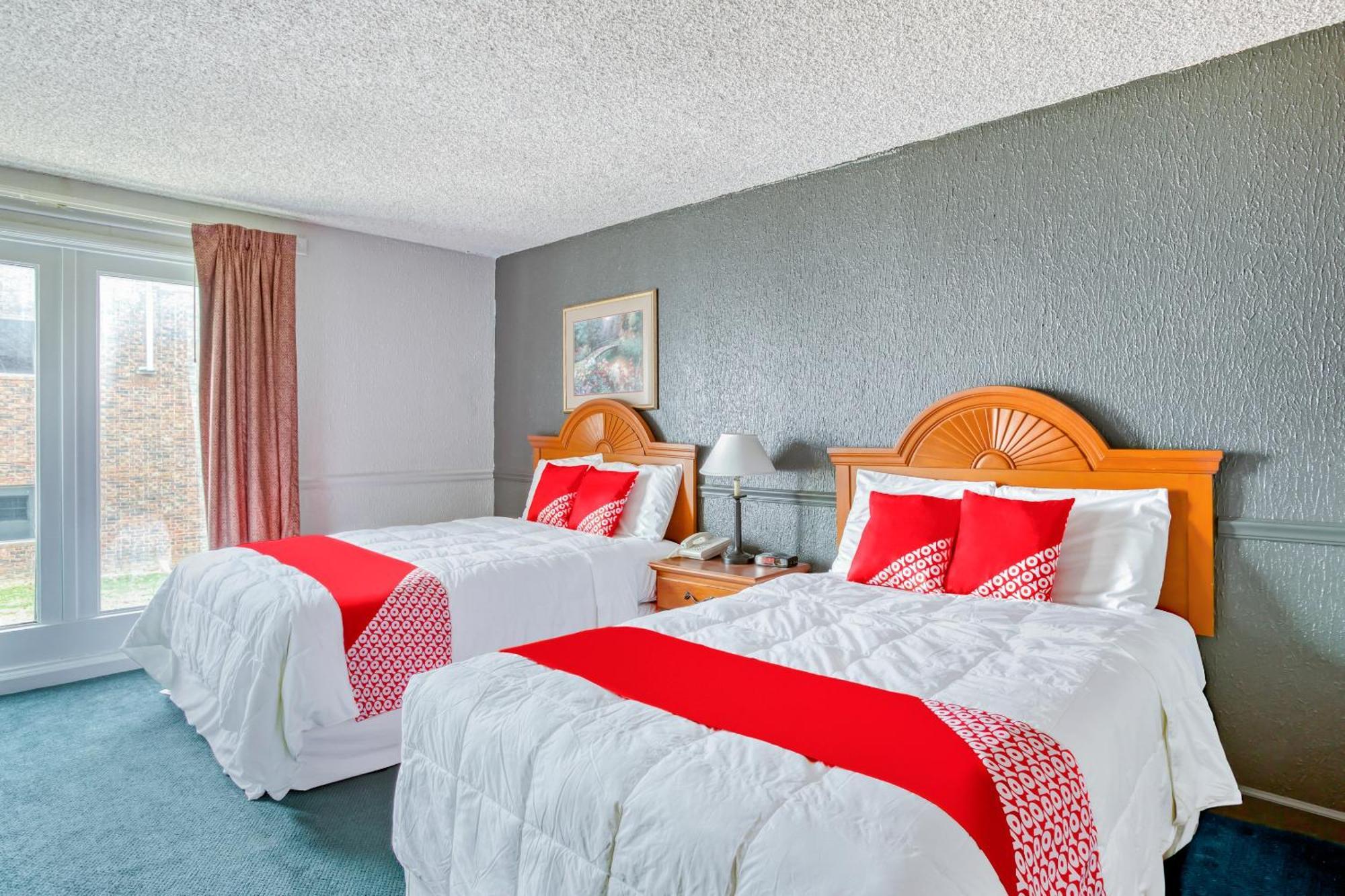 Готель Oyo Townhouse Tulsa Woodland Hills Екстер'єр фото